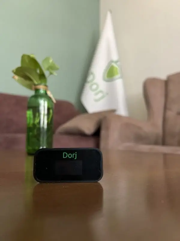 کیف پول سختافزاری درج وان پلاس- ارسال فوری - گارانتی یکساله - Image 2